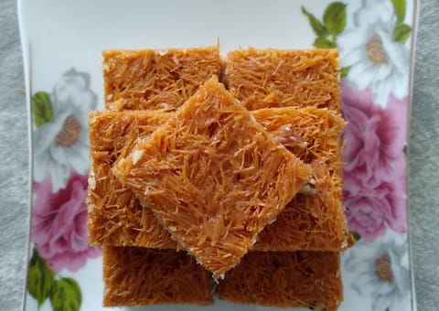 خرید باقلوا چهار مغز کاشان + قیمت فروش استثنایی